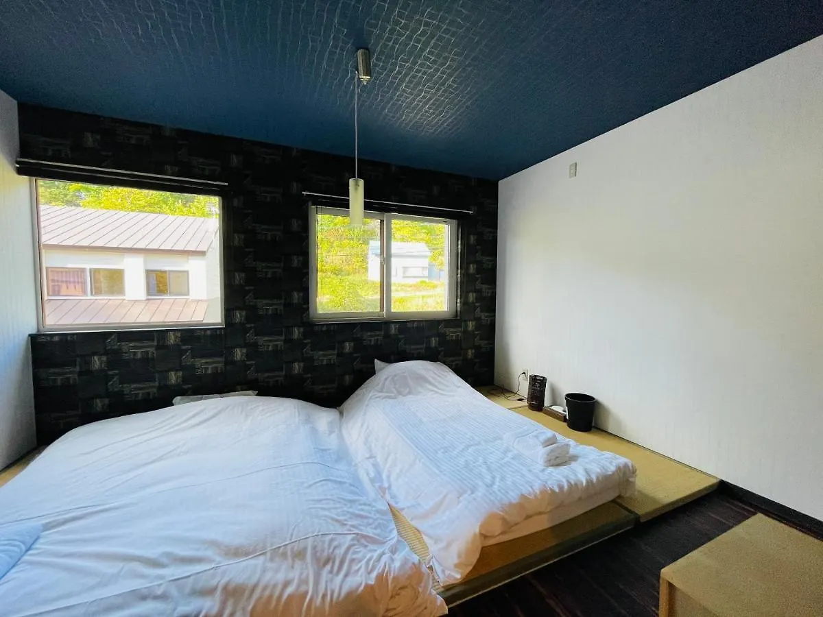 Niseko Hotel Kiraku Kou 0*,
